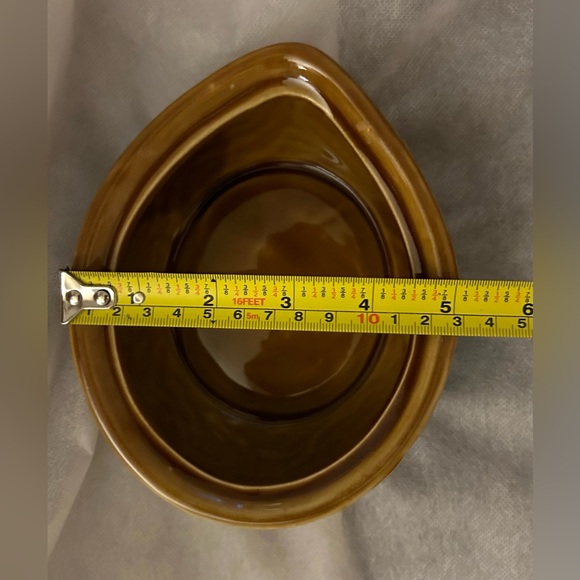 Vintage Squirrel Walnut Ceramic Covered Dish. 7.5” - Picture 10 of 12